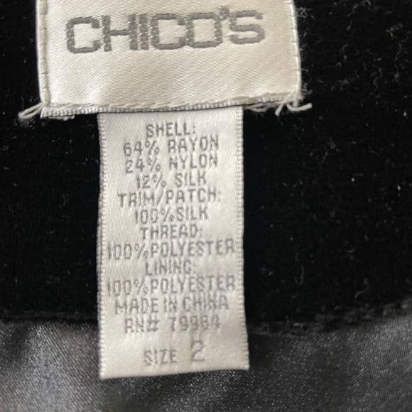 Chico's AMAZING Velvet Shirred Silk Black Statement Topper Jacket Size 2/L - Picture 6 of 6